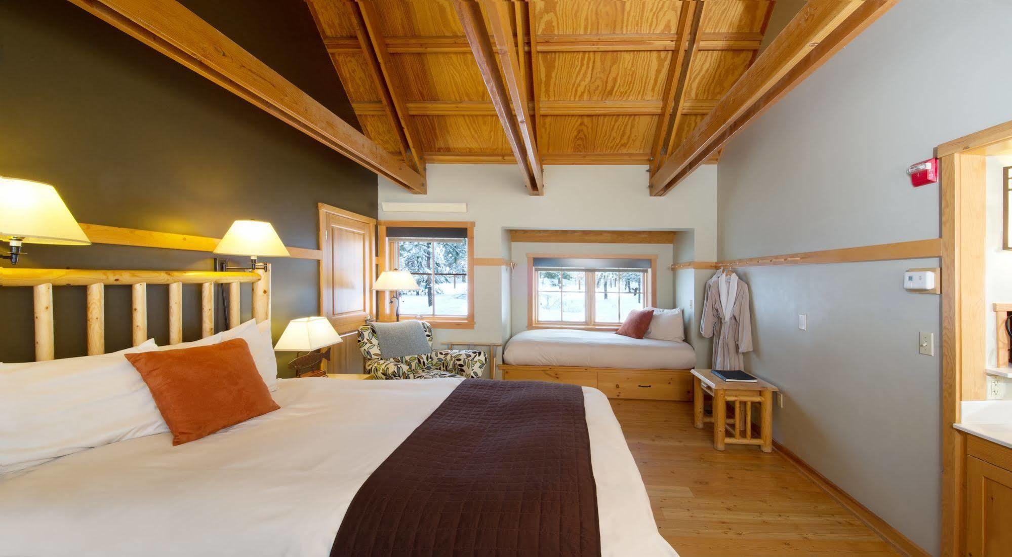 Sleeping Lady Mountain Resort Leavenworth Bagian luar foto