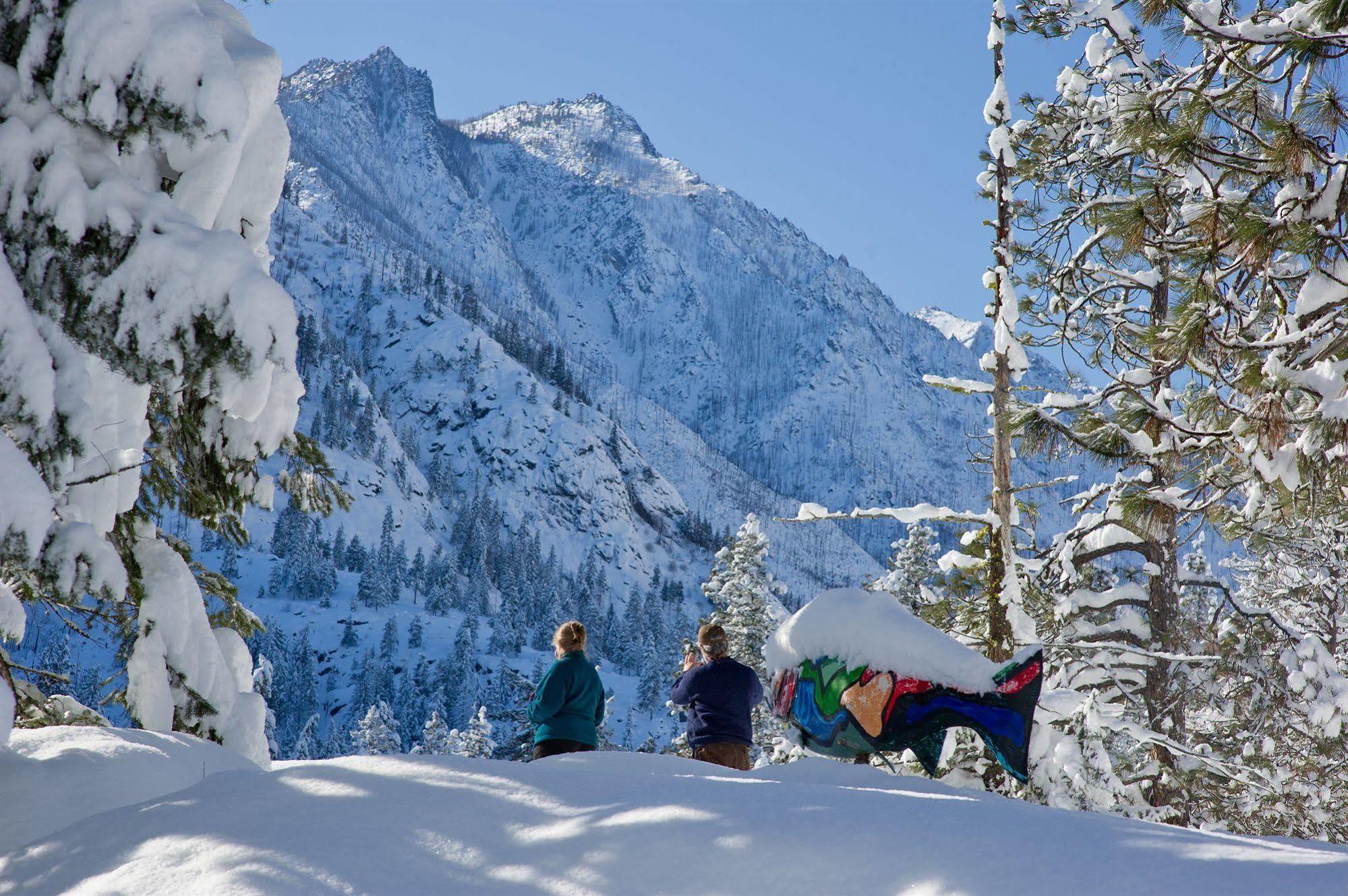 Sleeping Lady Mountain Resort Leavenworth Bagian luar foto
