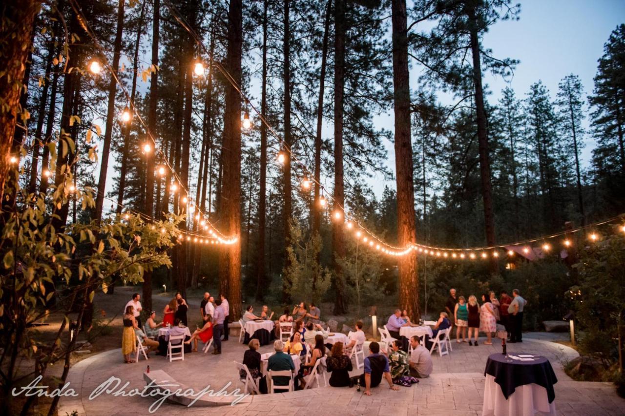 Sleeping Lady Mountain Resort Leavenworth Bagian luar foto